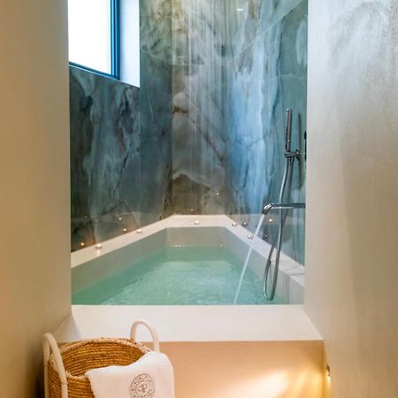 Palazzo Paisiello - Luxury Rooms Lecce Zewnętrze zdjęcie