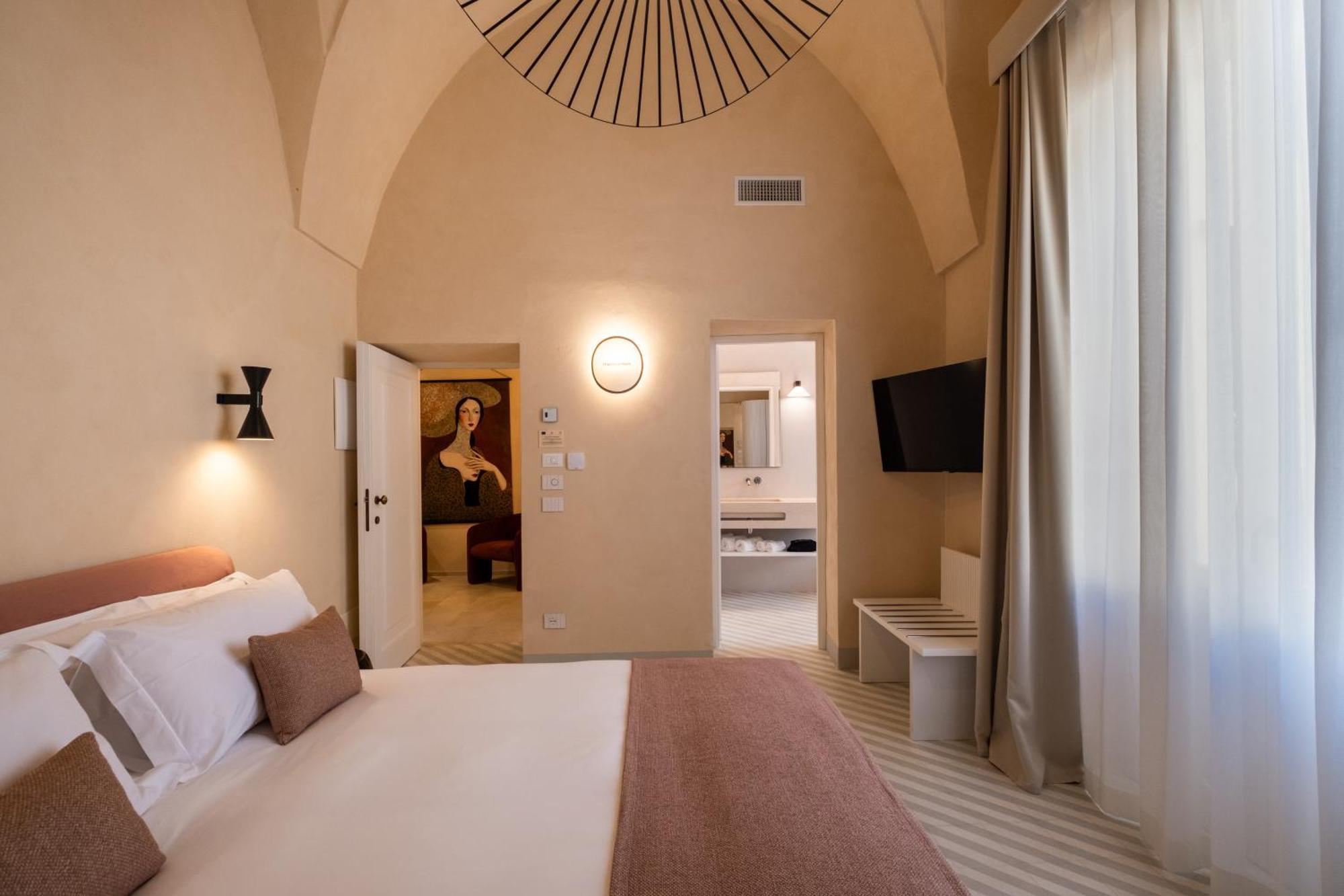 Palazzo Paisiello - Luxury Rooms Lecce Zewnętrze zdjęcie