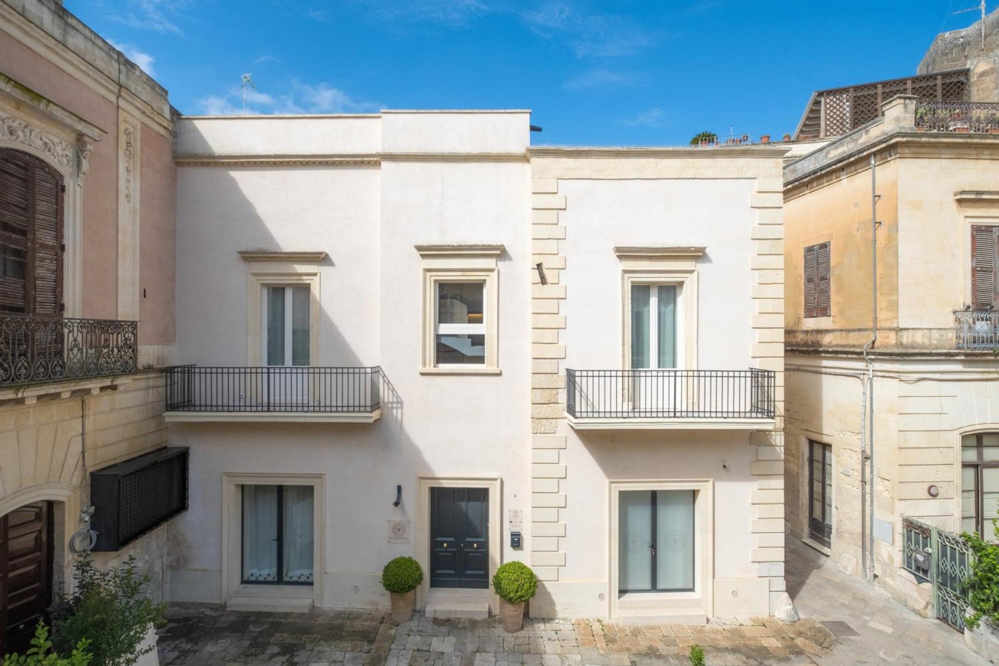 Palazzo Paisiello - Luxury Rooms Lecce Zewnętrze zdjęcie